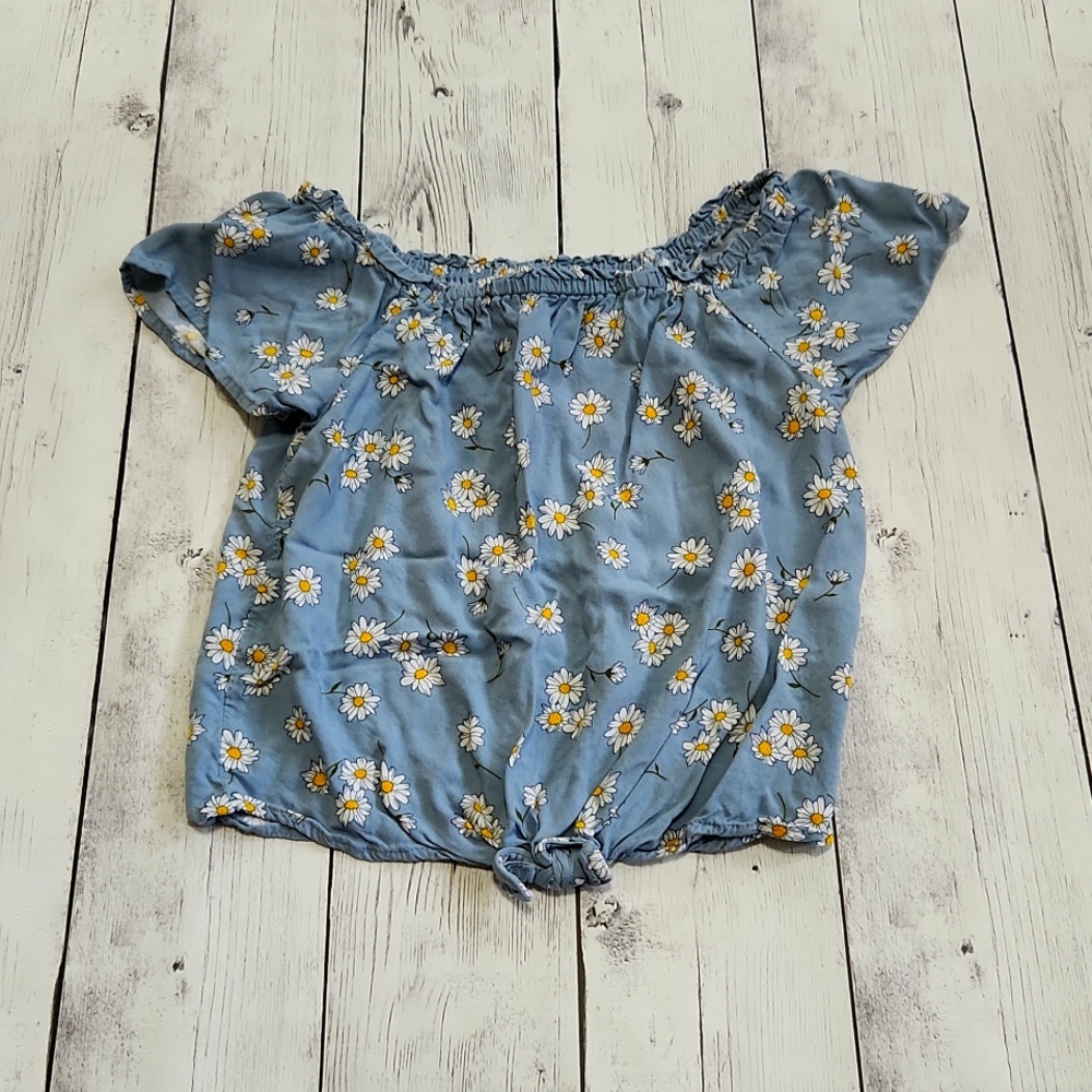 SO Girls Medium (8) Daisy floral top